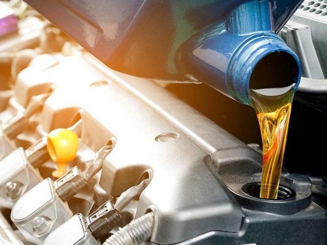Как выбрать качественное моторное масло для своего автомобиля?