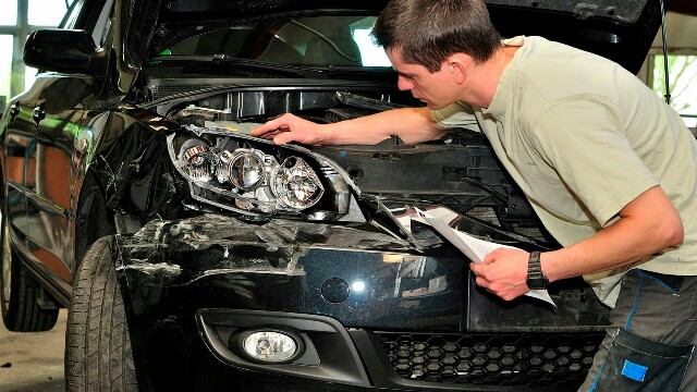 Какие виды ремонта могут потребоваться машине после аварии?